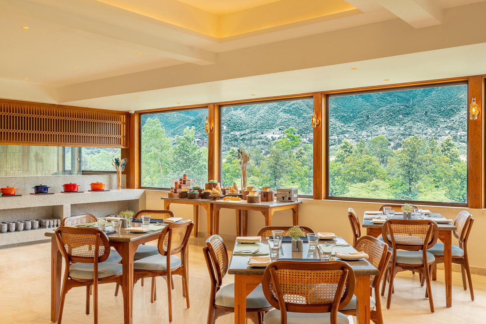 The Prominence Mussoorie Road Dehradun Hotel Exterior foto